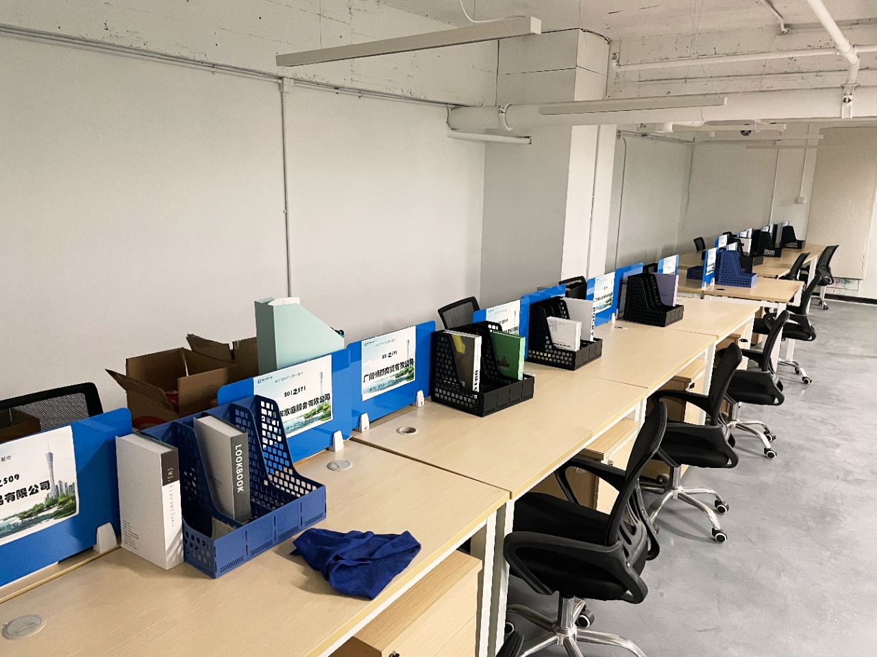 Newwork天河联合办公开放式工位